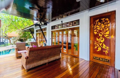 Na Chom Thian Villa | Darawadi Near beach 4BR Swimming pool