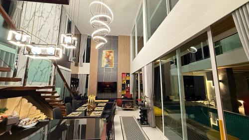 Kao Yai Villa | De Flourishing Hill Pool Villa , Cha Am