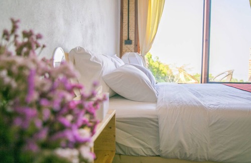Mae Wang House | Doi Inthanon Tea Farmstay
