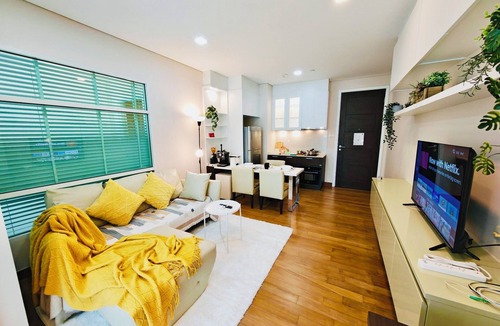 Khlong Tan Nuea Apartment | Downtown, Cozy 48sqm 1BR, middle of Thonglor, High Floor, Fast 500mpbs Wifi