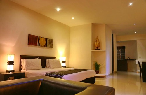 Jomtien Hotel | East Suites