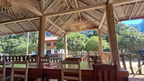Kong Lor Hostel | Easy Go Hostel