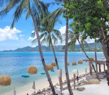 Chaweng City Center Resort | Elephant Beach Club & Resort Samui