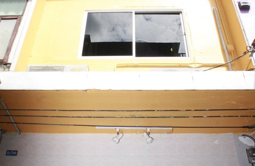 Thung Maha Mek House | Entire Big House Close to Silom/Siam/Sukhumvit