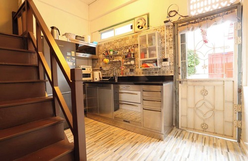 Wat Ratchabophit House | Entire building , shophouse in Old Town Bangkok