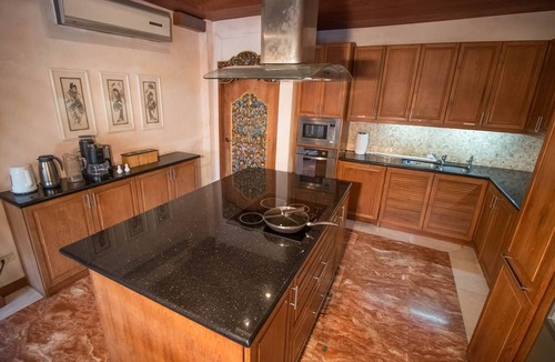 South Pattaya Villa | Exclusive Balinese Pool Villa in Pattaya