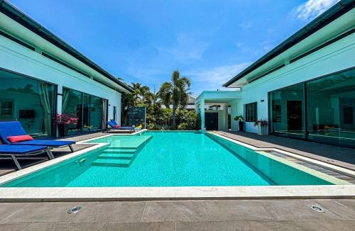 Ban Saiyuan Villa | Exclusive Tropical Living! Elegant 4BR Villa Destiny with Salt Pool