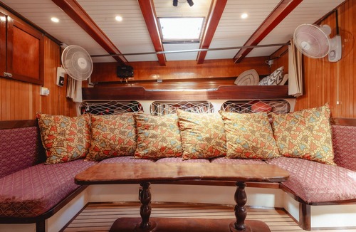 Mai Khao Boat Rental | "Experience Life on Water-Spacious 4-Bedroom Yacht in Beautiful Phuket"nLETS GO