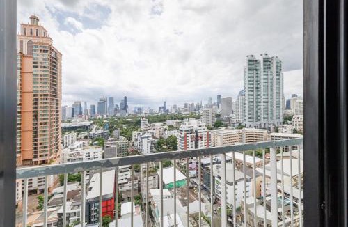 Bangkok Central Business District Apartment | Extended Stay Near Samitivej