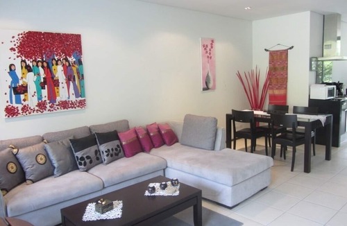 Thep Kasattri Apartment | Fabulous Modern Apartment-Close to Beach