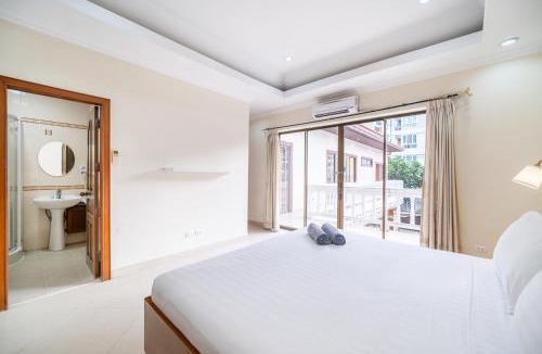 Jomtien Villa | Fairy Hill Pool Villa