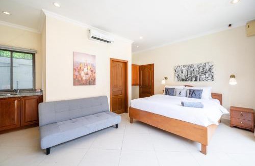 Jomtien Villa | Fairy Hill Pool Villa