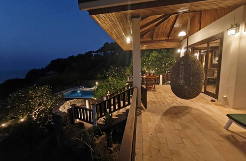 Ko Pha-ngan House | Ferienvilla "DeeDee Villa Retreat" mit Pool by Interhome