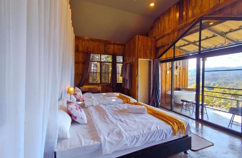 Mae Kon Hotel | Flower hill 180