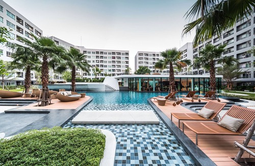 Bang Chak Apartment | Gfeel Deluxe (37) BTS WI-FI Pool GYM