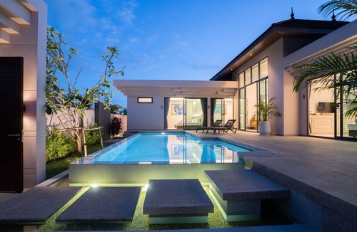 Choeng Thale Villa | Gold Chariot Pool Villa A2 in Tambon Choeng Thale
