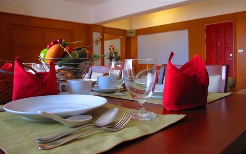 Nong Bon Apartment | Grand Drago Service Apartment