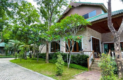 Doi Lo House | Green tree resort