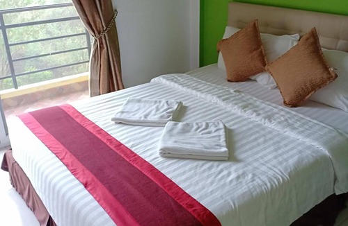 Prachinburi Hotel | Greenfield Residence