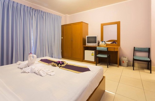 Nanai Road House | Guesthouse Belvedere - Beautiful Double Room a few steps from the beach