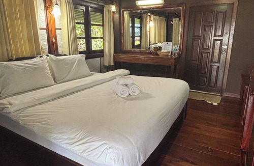 Khlong Yai Hotel | Hadson Resort