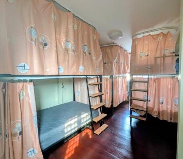 Ban Phan Thom Hotel | Happy Hope Khao San