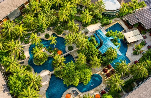 Cherngtalay Hotel | Holiday Inn Resort Phuket Surin Beach by IHG