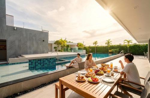 Nong Prue Villa | Holiday villa near Pattaya Elephant Village
