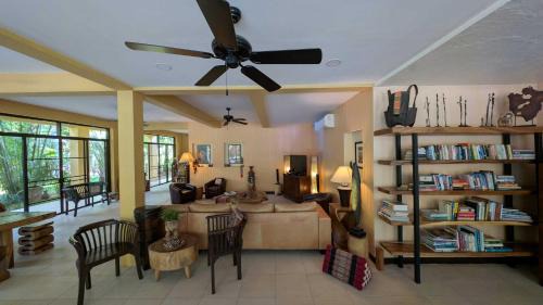 Hang Dong House | home stay pool villa chiang mai