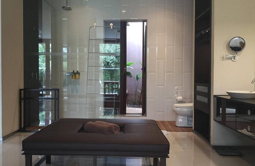 Wichit Villa | Honeymoon Exotic Villa