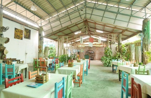 Chalong Hotel | Hotel ∙ 8 guests