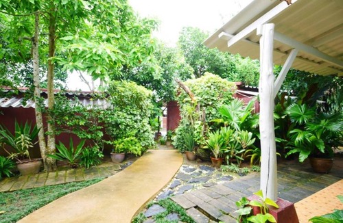 Chalong Hotel | Hotel ∙ 8 guests