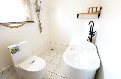 Khao Takiab Villa | Hua Hin Pool Villa By RoomQuest 50m from the Sea
