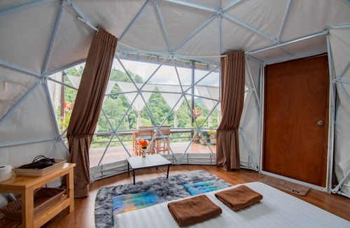 Pong Yaeng House | Hubkhaosawan homestay