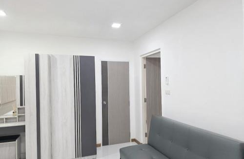 Racha Thewa Apartment | Hugg daily airport 1