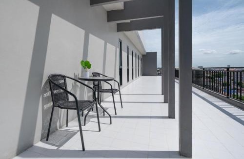 Nonthaburi Hotel | iCheck inn Darisa Ngamwongwan