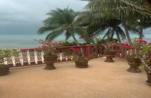 Bang Po Villa | Ideal Family 5 Bed Thai Style Beachfront Villa with Private Pool