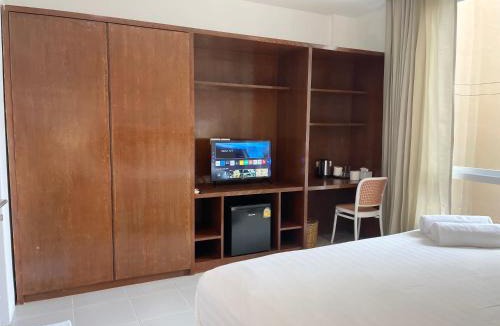 Chalong Hostel | Investing In Phuket