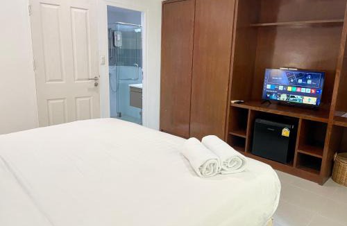 Chalong Hostel | Investing In Phuket