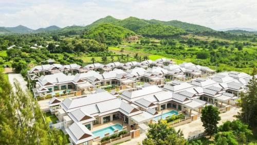 Pak Nam Pran Villa | IRIN Hill Pool Villa Huahin Pranburi