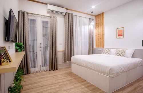 Old Phuket Town Hotel | Isara Boutique Hotel and Cafe