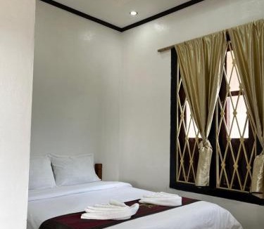 Pakbeng House | Janh Ya Phone Guesthouse