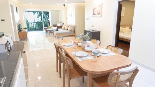 Nanai Road Villa | Jaokhun Hilltop Patong, Phuket