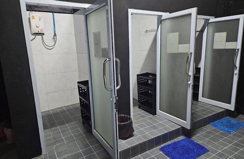 Pakse Hostel | Kai Lions International Capsule Hostel