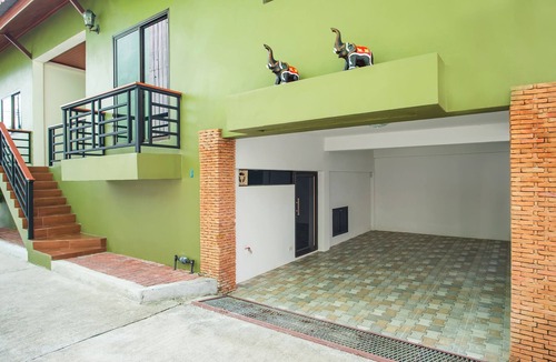 Phuket Apartment | Kai Mook House