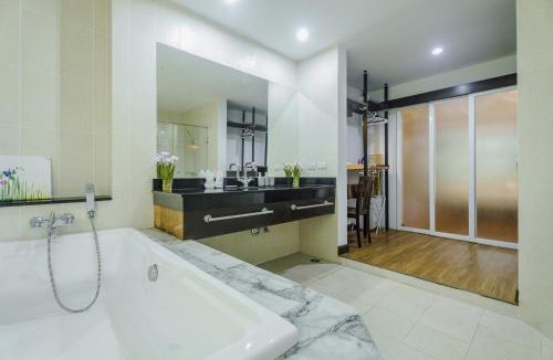 Karon Apartment | Karon View 2 Bed, 5 Minutes walk to Karon Beach 13