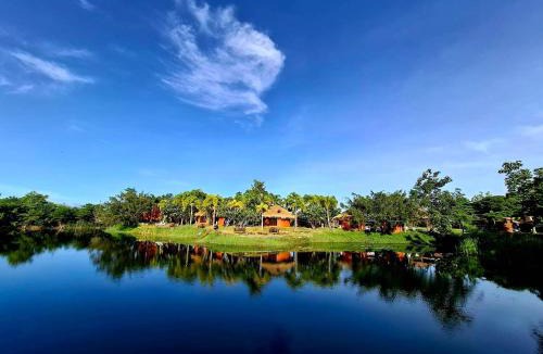 Khanong Phra Hotel | Khao Yai Lake Hill Resort