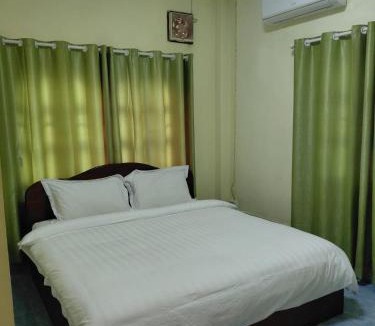 Houayxay House | Khopchai Guesthouse