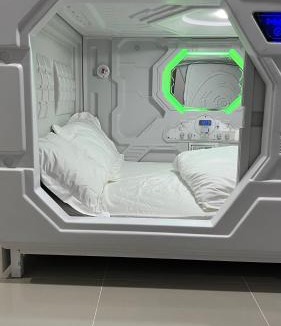 Nana Hotel | Kiwi Capsule Hotel