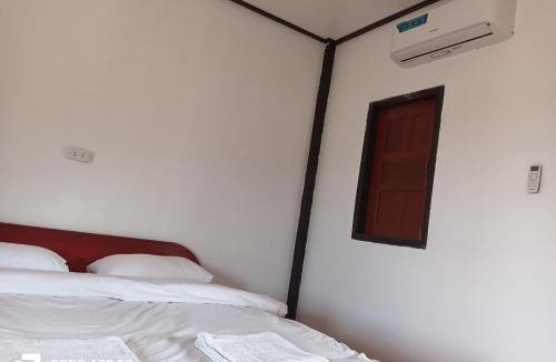 Kong Lor Apartment | Konglor Khamchalern Guesthouse and Restaurant